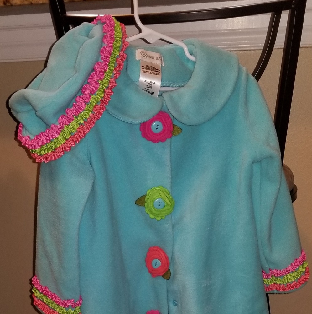 New Bonnie Jean girls fleece coat and hat. 5t